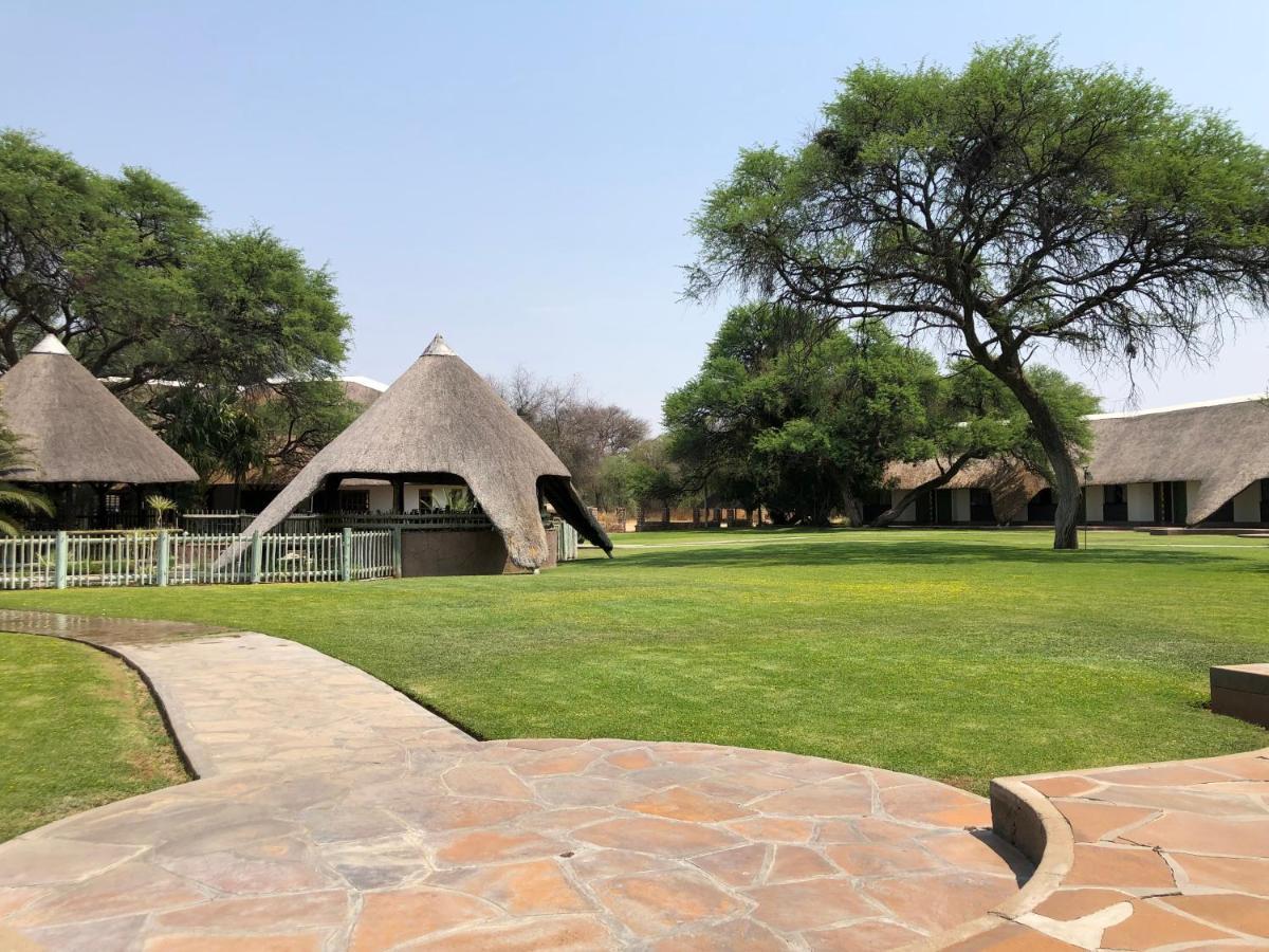 Okahandja Country Hotel Kültér fotó