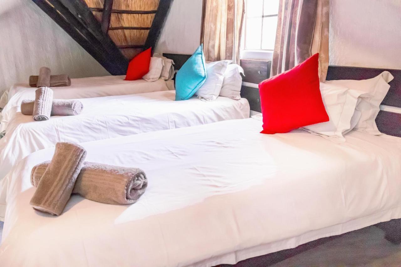 Okahandja Country Hotel Kültér fotó